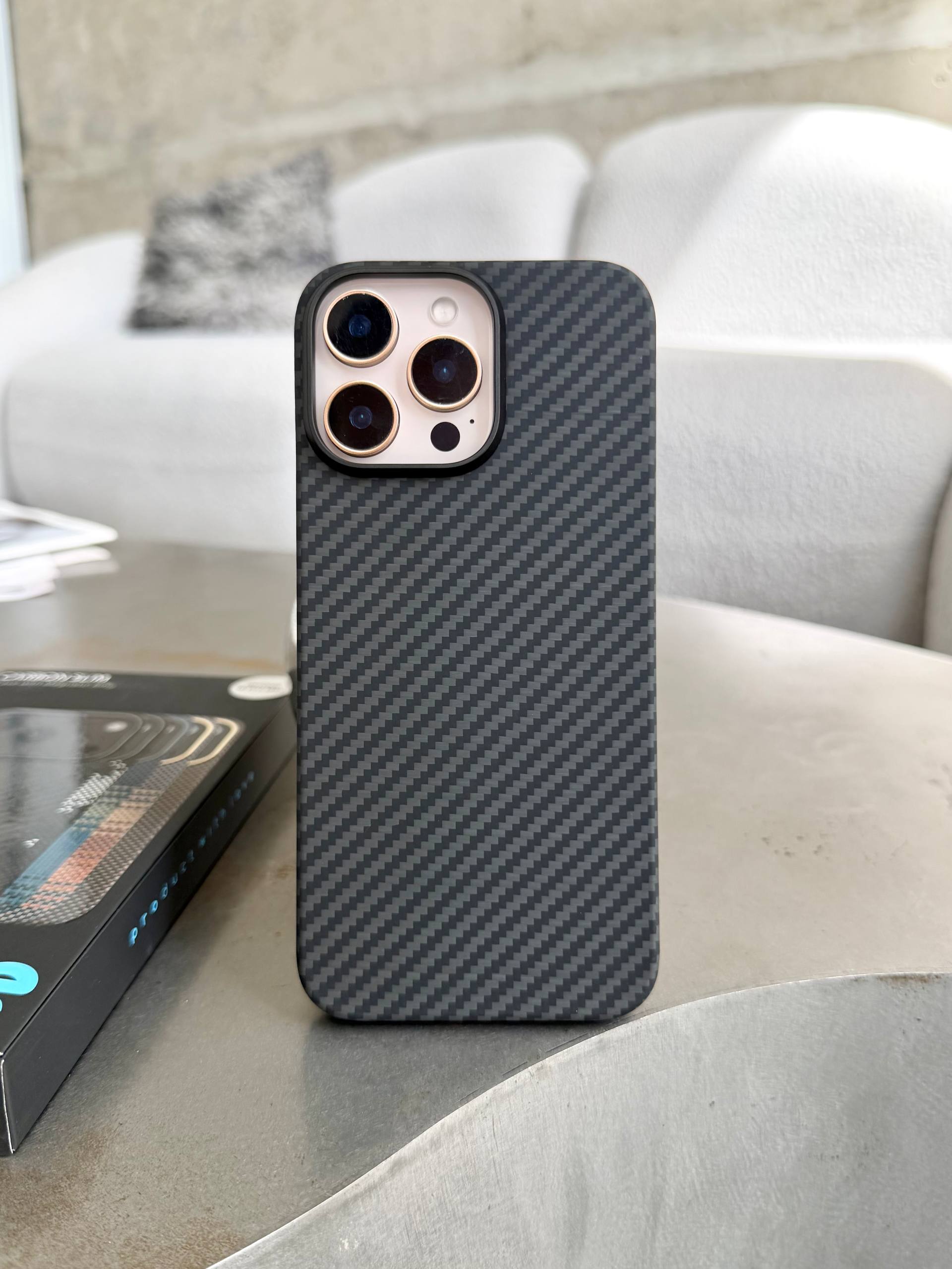 Чехол Proove Carbon Slim с MagSafe для iPhone 16 Pro Black