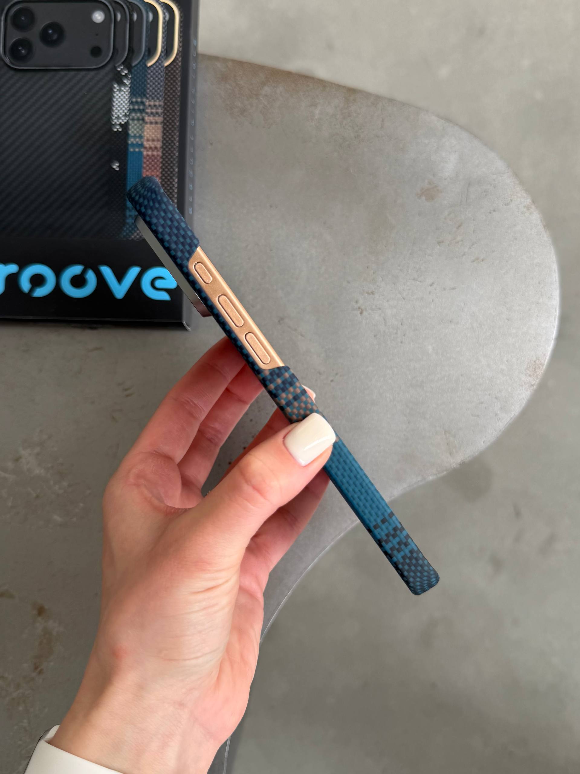 Чохол Proove Carbon Slim з MagSafe для iPhone 15 Pro Nightfall