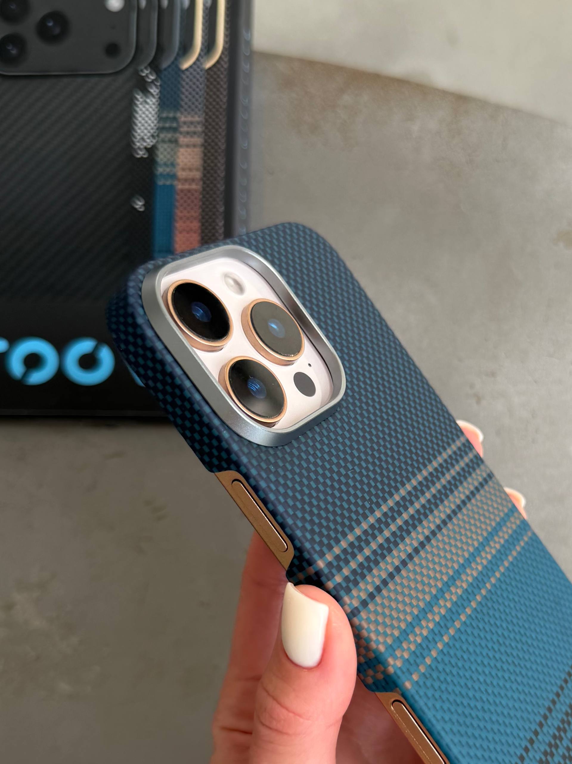 Чохол Proove Carbon Slim з MagSafe для iPhone 16 Pro Max Nightfall