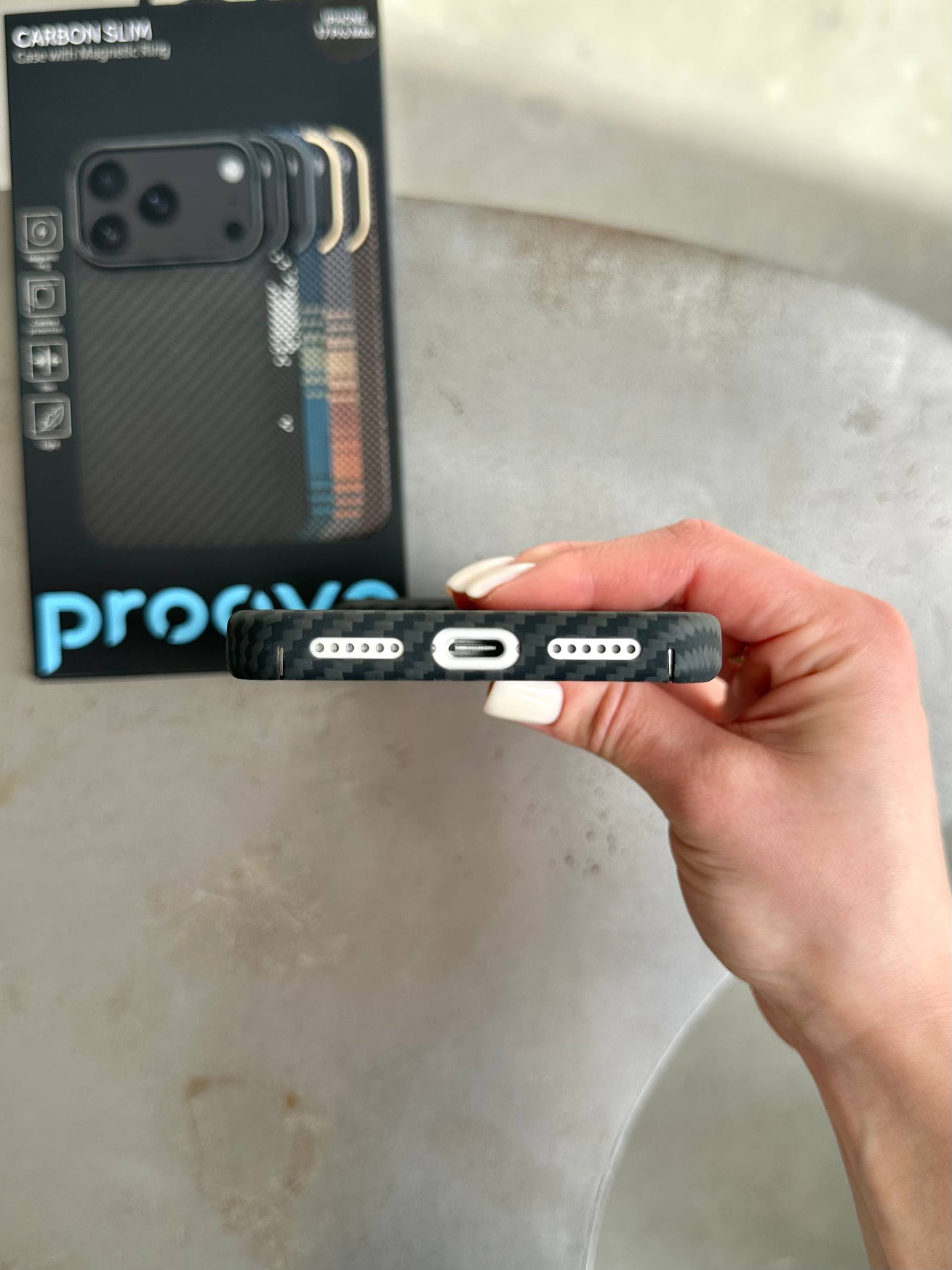 Чехол Proove Carbon Slim c MagSafe для iPhone 17 Pro Black