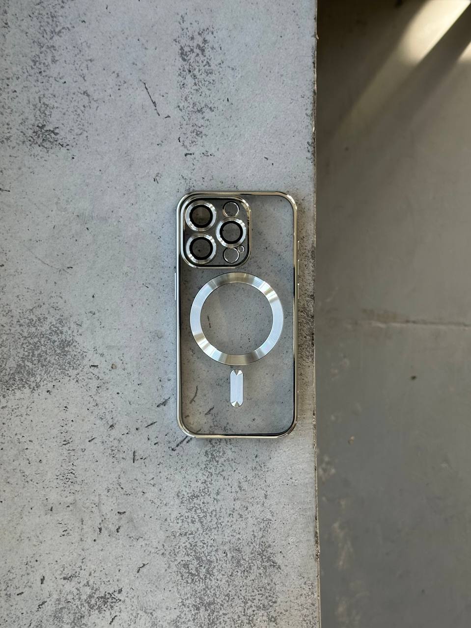 Чехол цветной Shining case с Magsafe на iPhone 13 Pro Max Silver