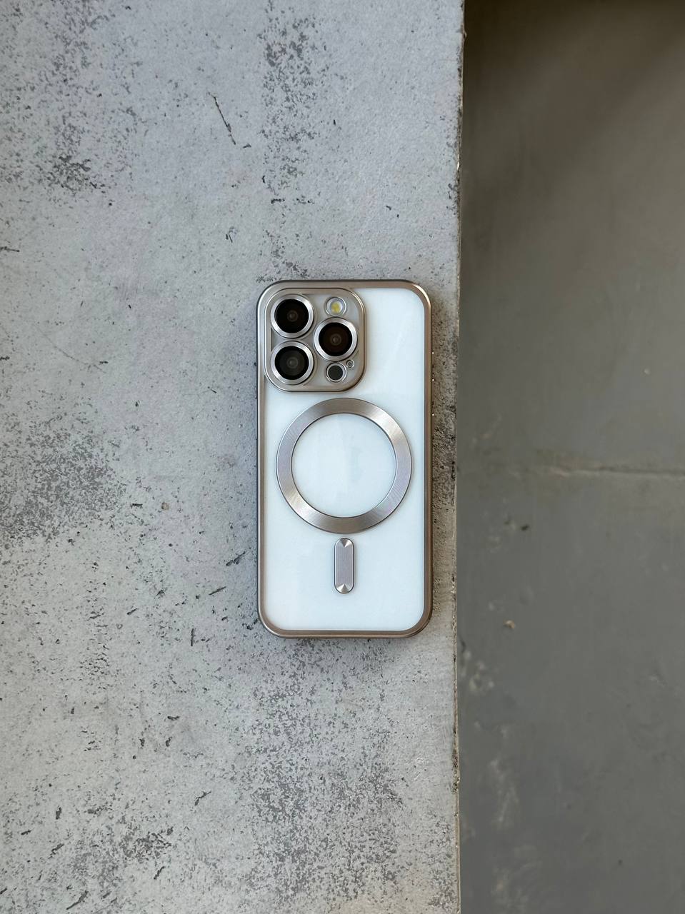 Чохол кольоровий Shining case з Magsafe на iPhone 13 Pro Max Titan