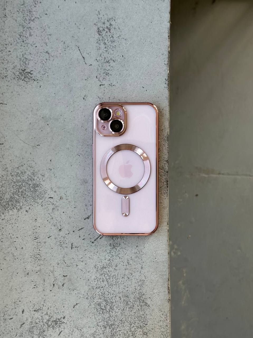 Чехол цветной Shining case с Magsafe на iPhone 14+ Pink