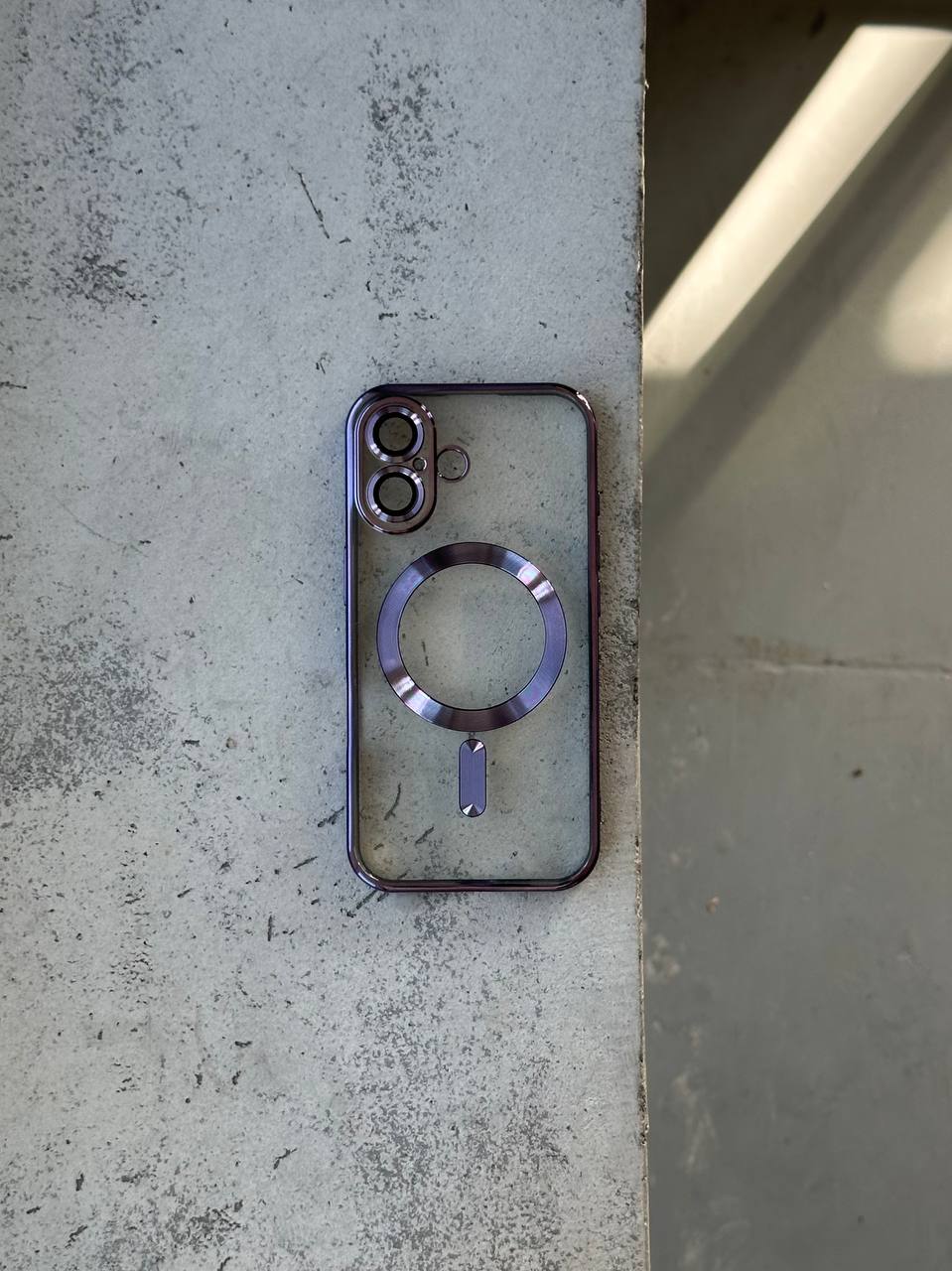 Чехол цветной Shining case с Magsafe на iPhone 16 Dark Purple