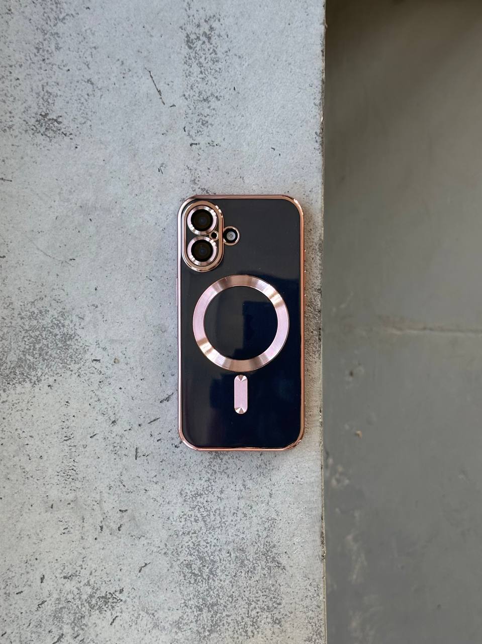 Чехол цветной Shining case с Magsafe на iPhone 16 Pink