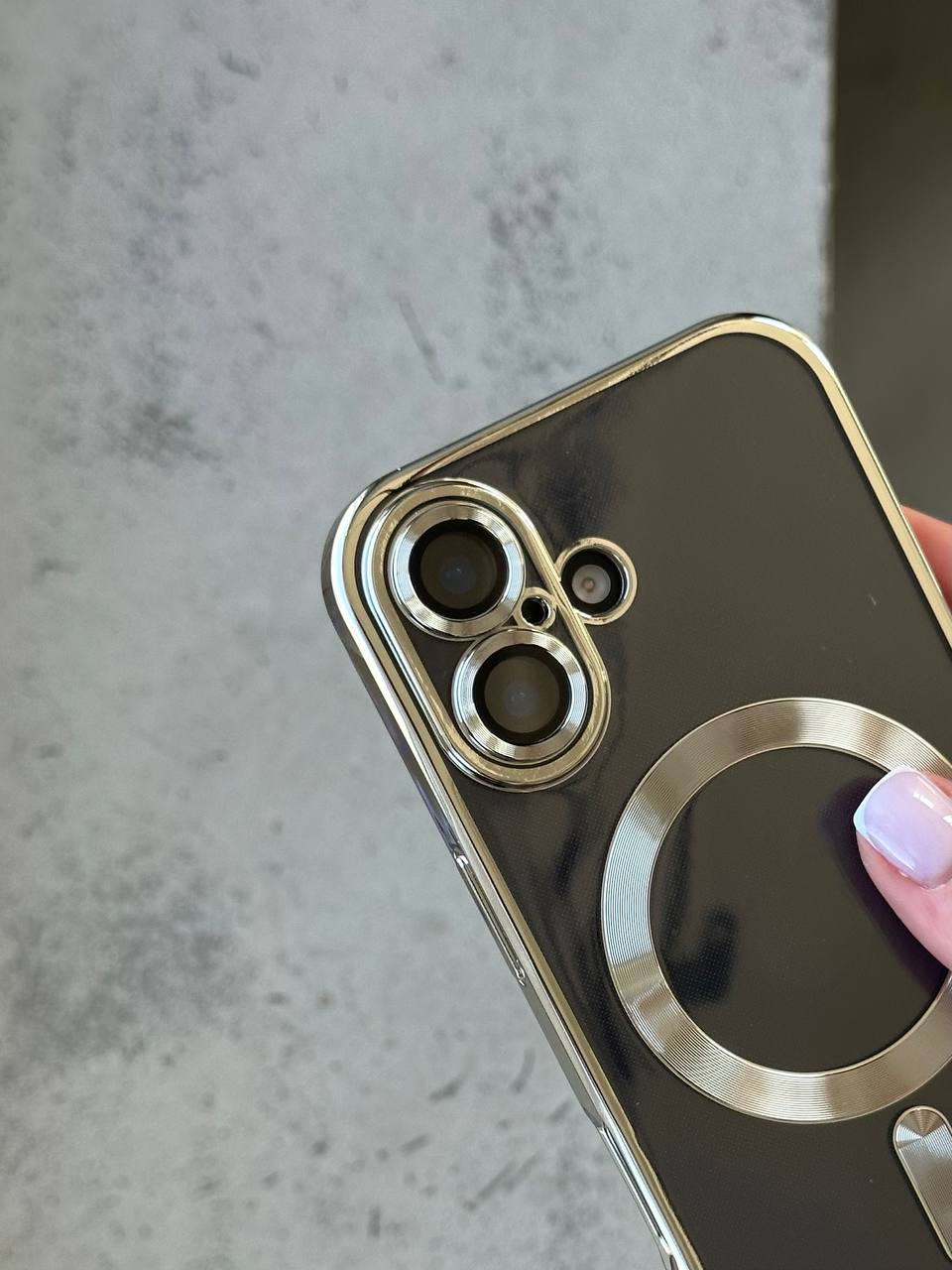 Чехол цветной Shining case с Magsafe на iPhone 16 Silver