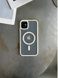 Чохол матовий з Magsafe на iPhone 11 Beige