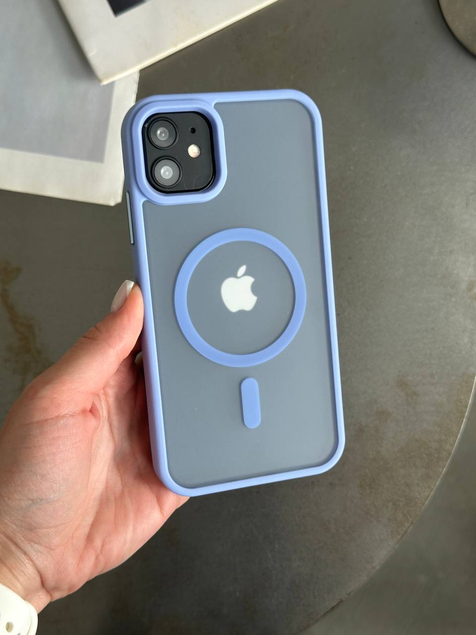 Чехол матовый из Magsafe на iPhone 11 Blue