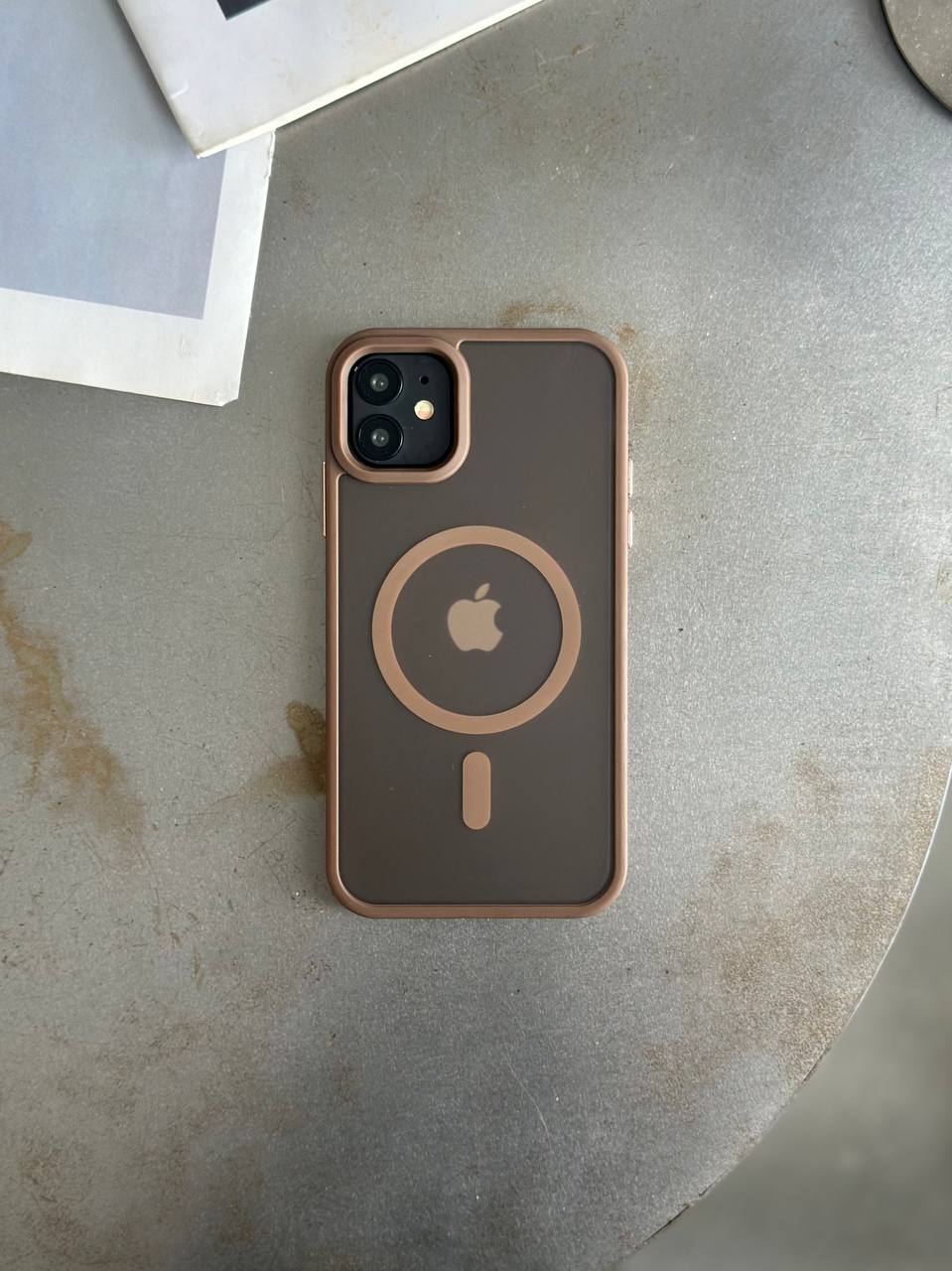 Чехол матовый из Magsafe на iPhone 11 Brown