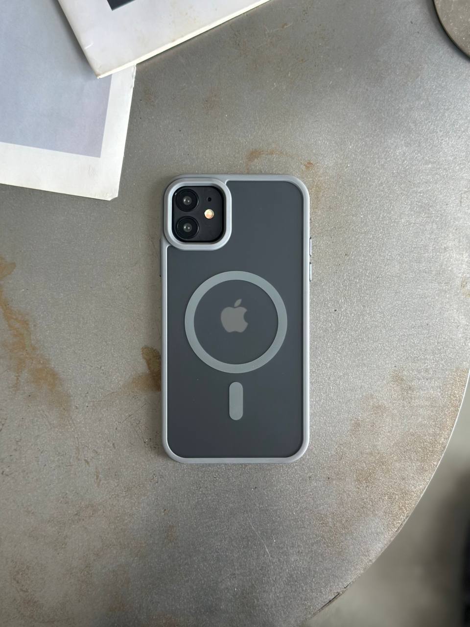 Чехол матовый из Magsafe на iPhone 11 Gray