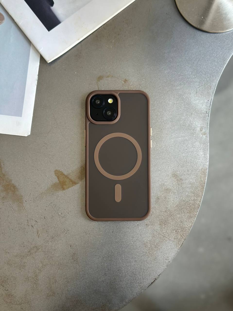Чехол матовый из Magsafe на iPhone 14 Brown