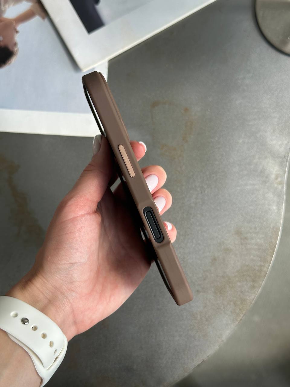 Чохол матовий з Magsafe на iPhone 16 Brown