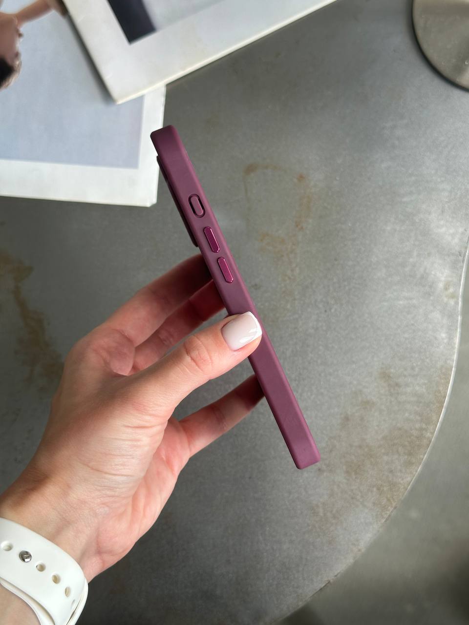 Чохол матовий з Magsafe на iPhone 16 Wine