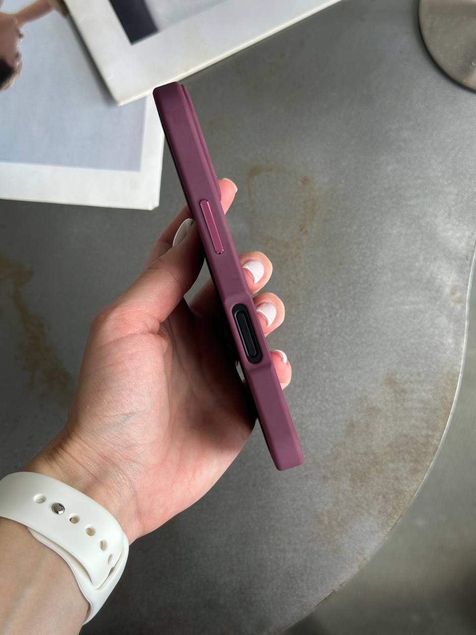 Чохол матовий з Magsafe на iPhone 16 Wine