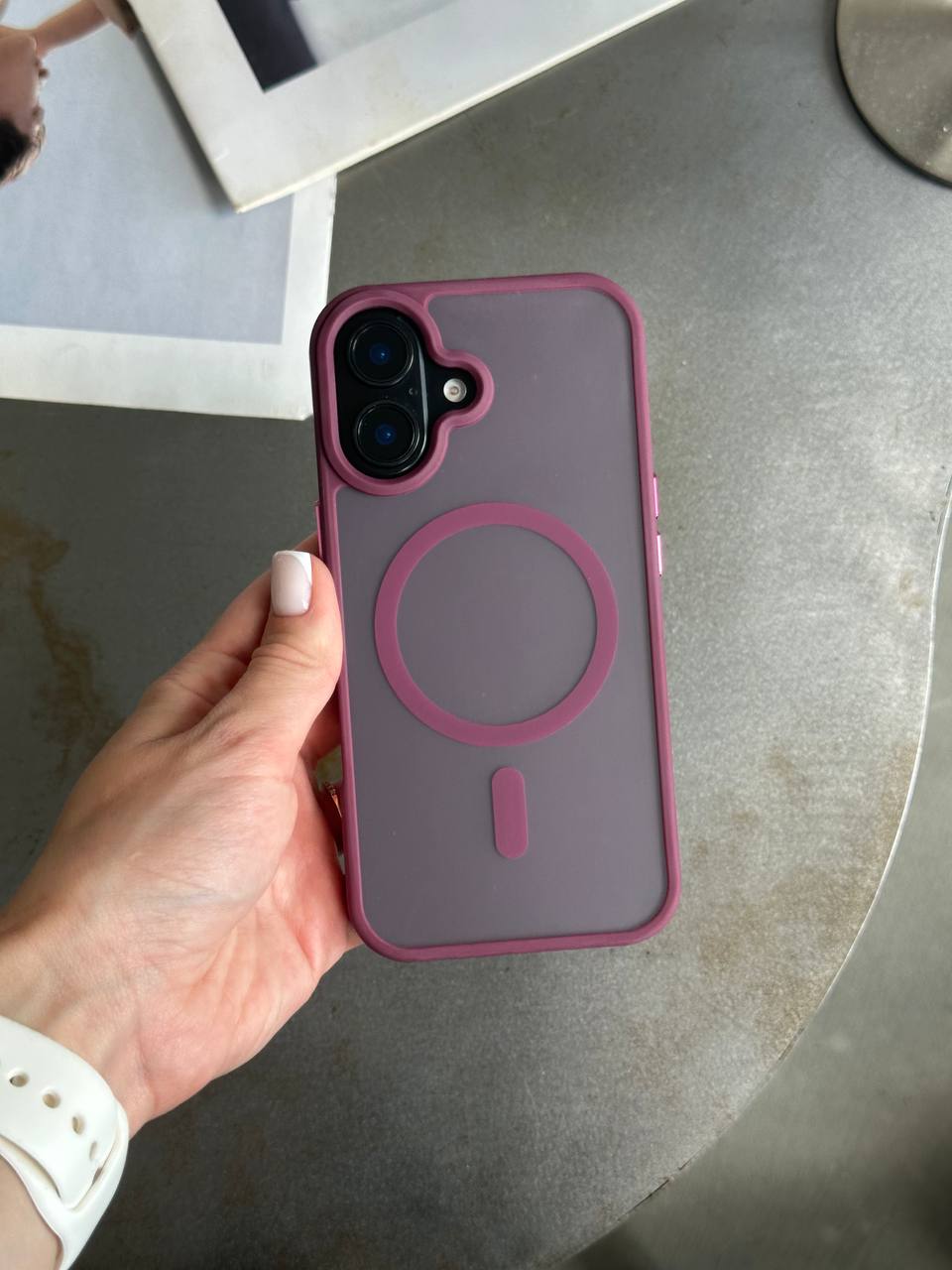 Чохол матовий з Magsafe на iPhone 16 Wine