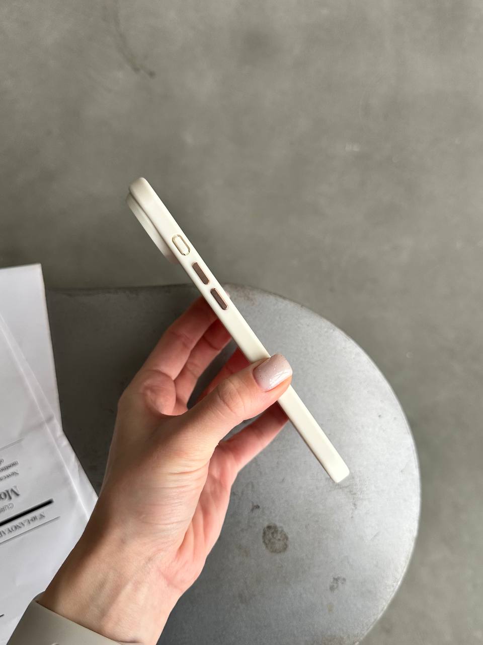 Чехол матовый из Magsafe на iPhone 17 Air Beige