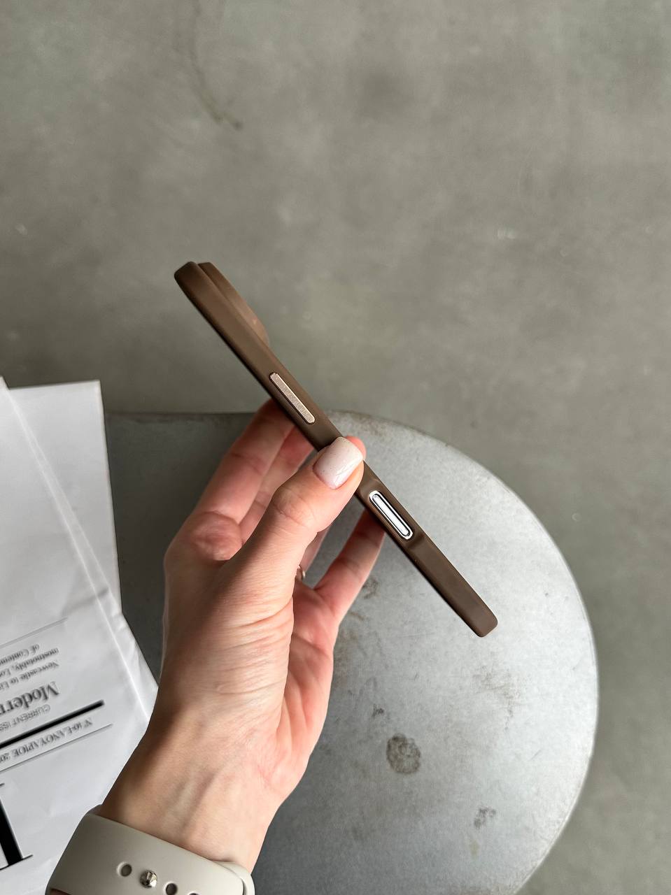 Чехол матовый из Magsafe на iPhone 17 Air Brown