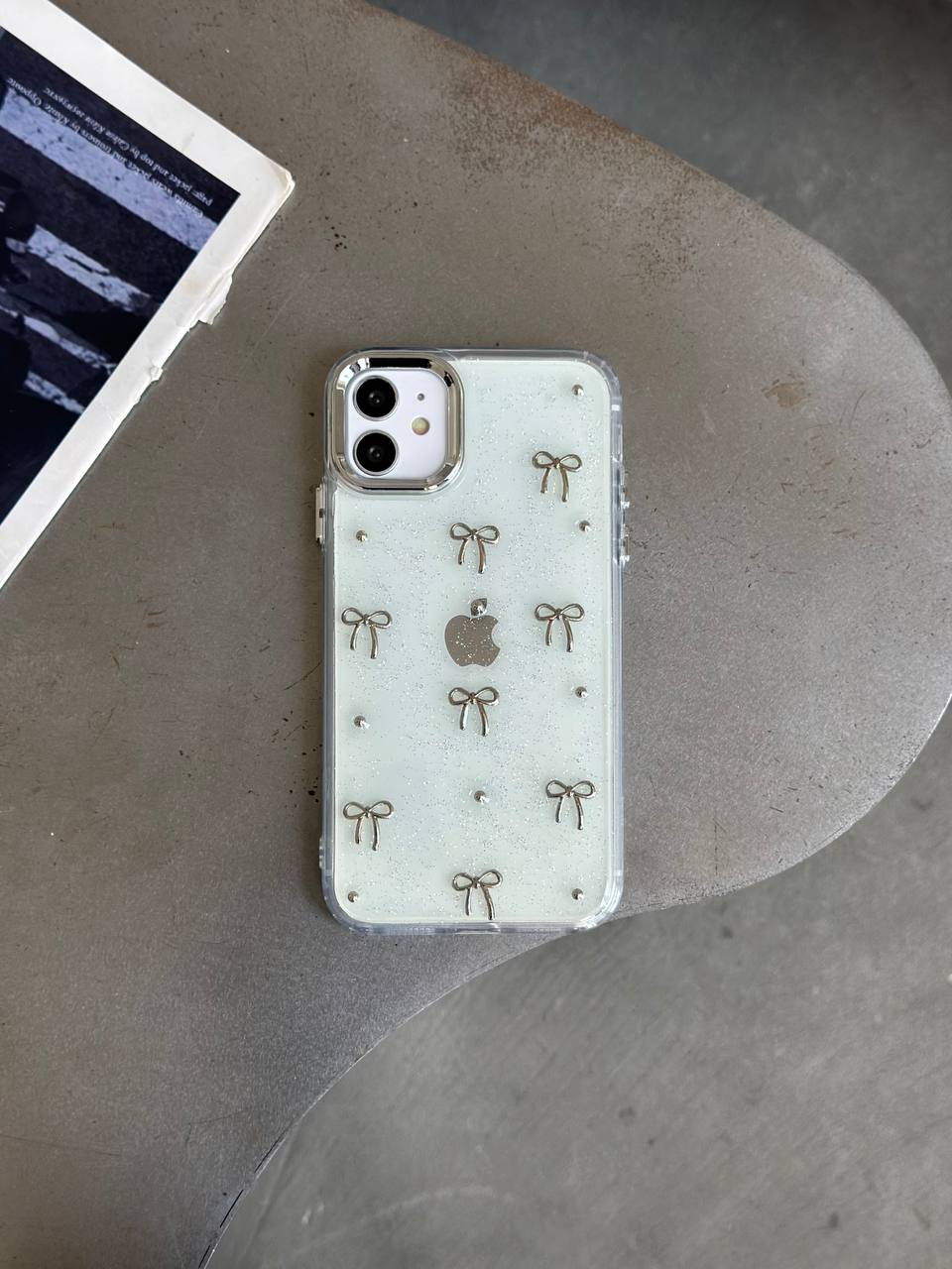 Чехол прозрачный Bow Case с бантиками на iPhone 11