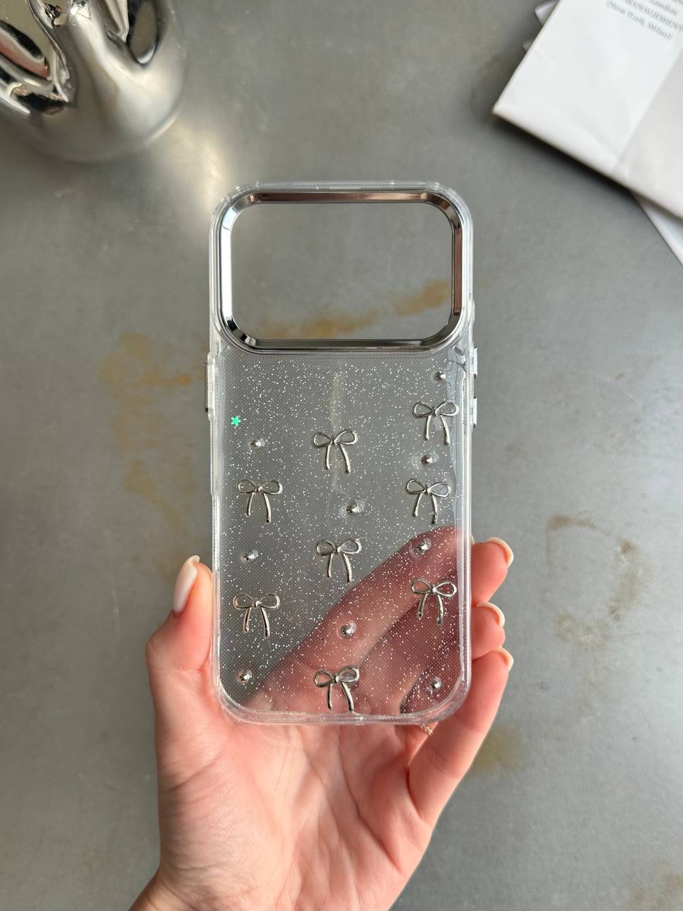 Чехол прозрачный Bow Case с бантиками на iPhone 17 Pro