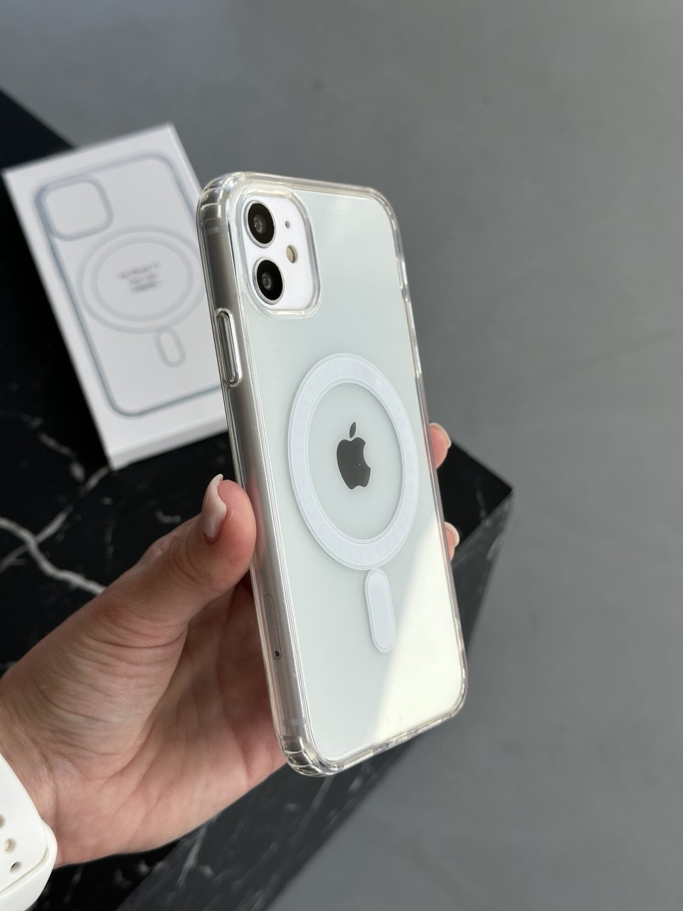 Чохол прозорий Clear Case з Magsafe на iPhone 11