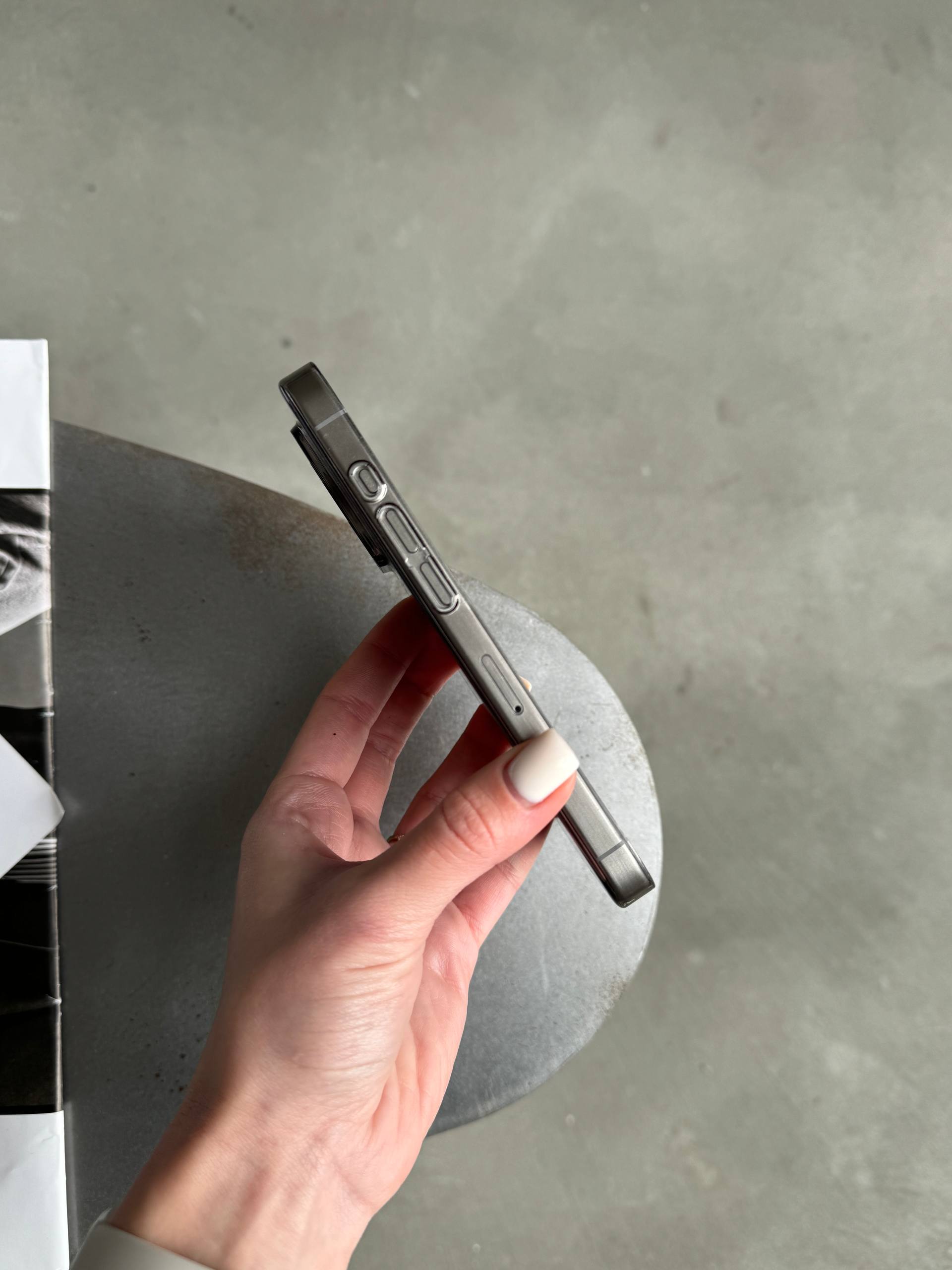 Чехол прозрачный Crystal case с Magsafe на iPhone 16 Pro Black