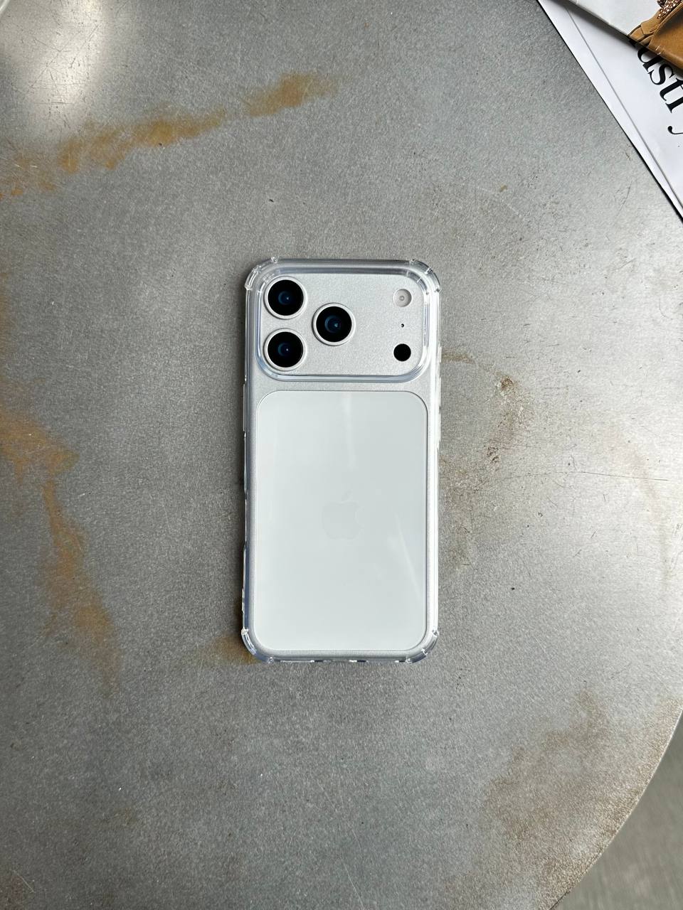 Чехол прозрачный силиконовый с усиленными углами открытая камера для iPhone 17 Pro Max