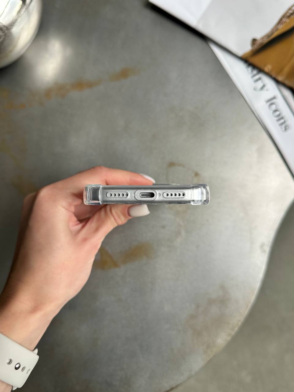 Чехол прозрачный силиконовый с усиленными углами открытая камера для iPhone 17 Pro Max