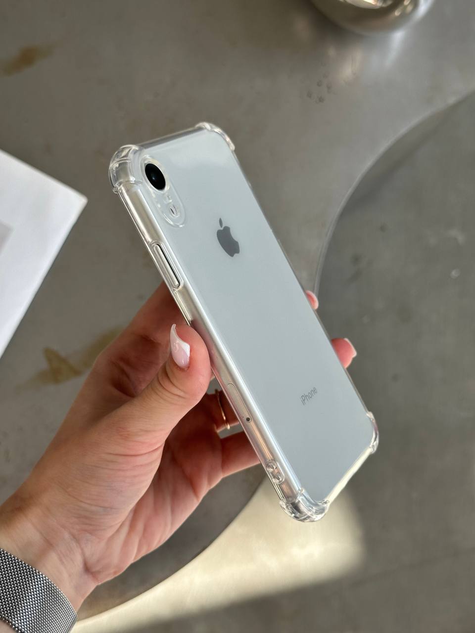 Чохол прозорий силіконовий з посиленими кутами закрита камера на iPhone ХR