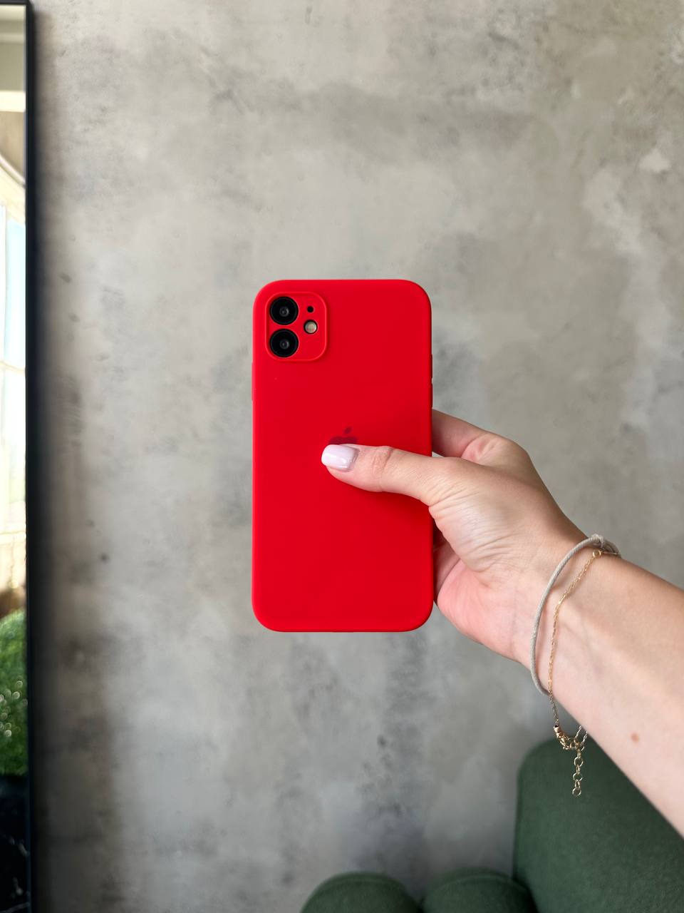 Чехол Silicone case с закрытой камерой для iPhone 11 Red #11