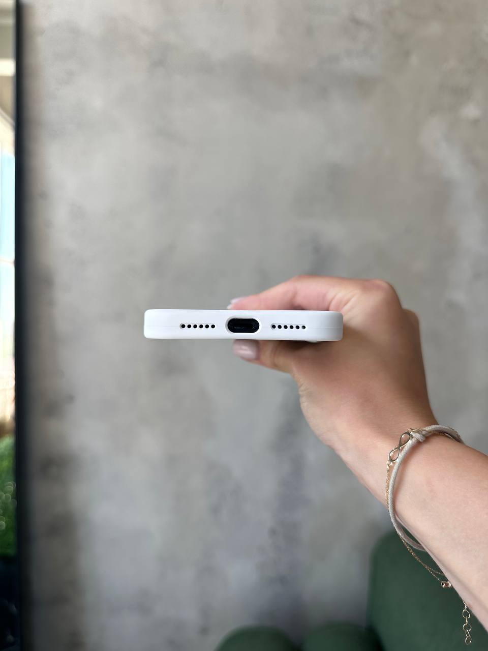 Чохол Silicone case із закритою камерою на iPhone 11 White #08