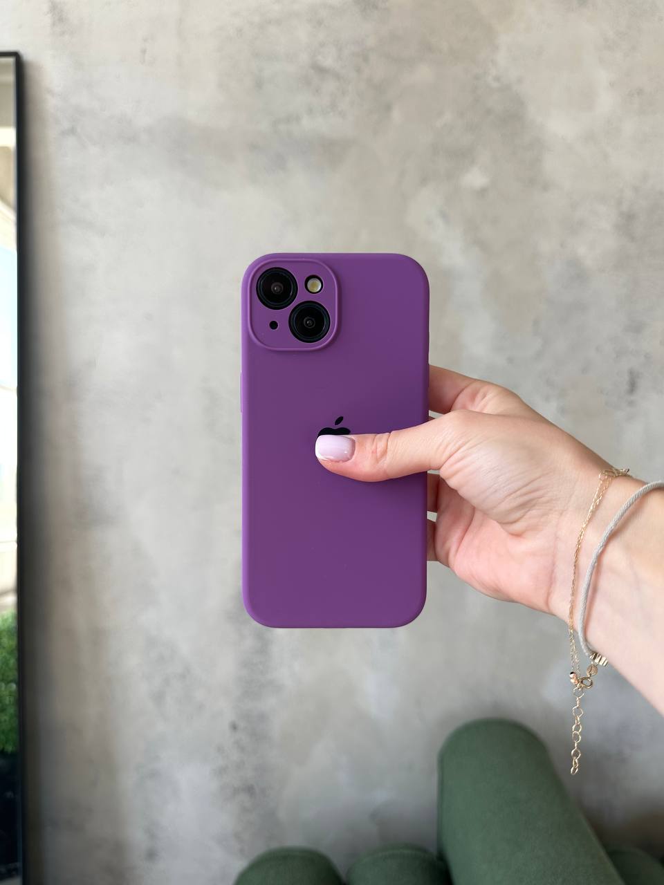 Чохол Silicone case із закритою камерою на iPhone 14 Grape #19