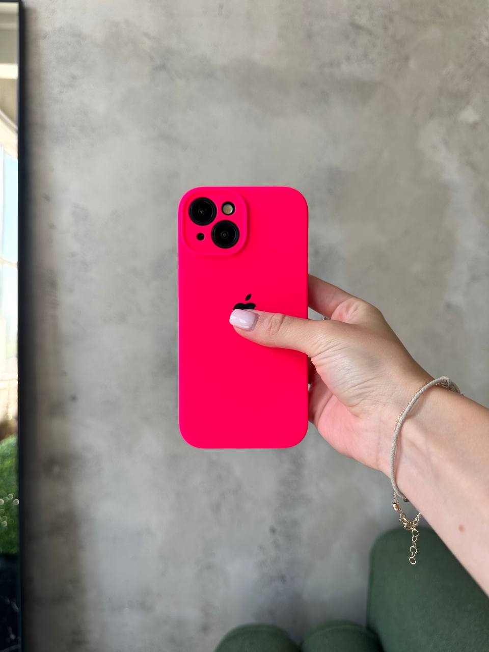 Чохол Silicone case із закритою камерою на iPhone 14 Shiny Pink #23