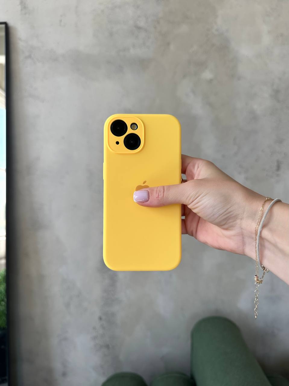 Чохол Silicone case із закритою камерою на iPhone 14 Yellow #04