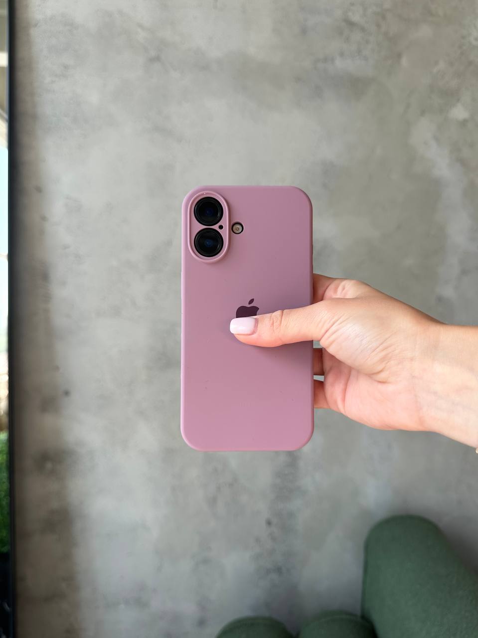 Чохол Silicone case із закритою камерою на iPhone 16+ Blueberry #36