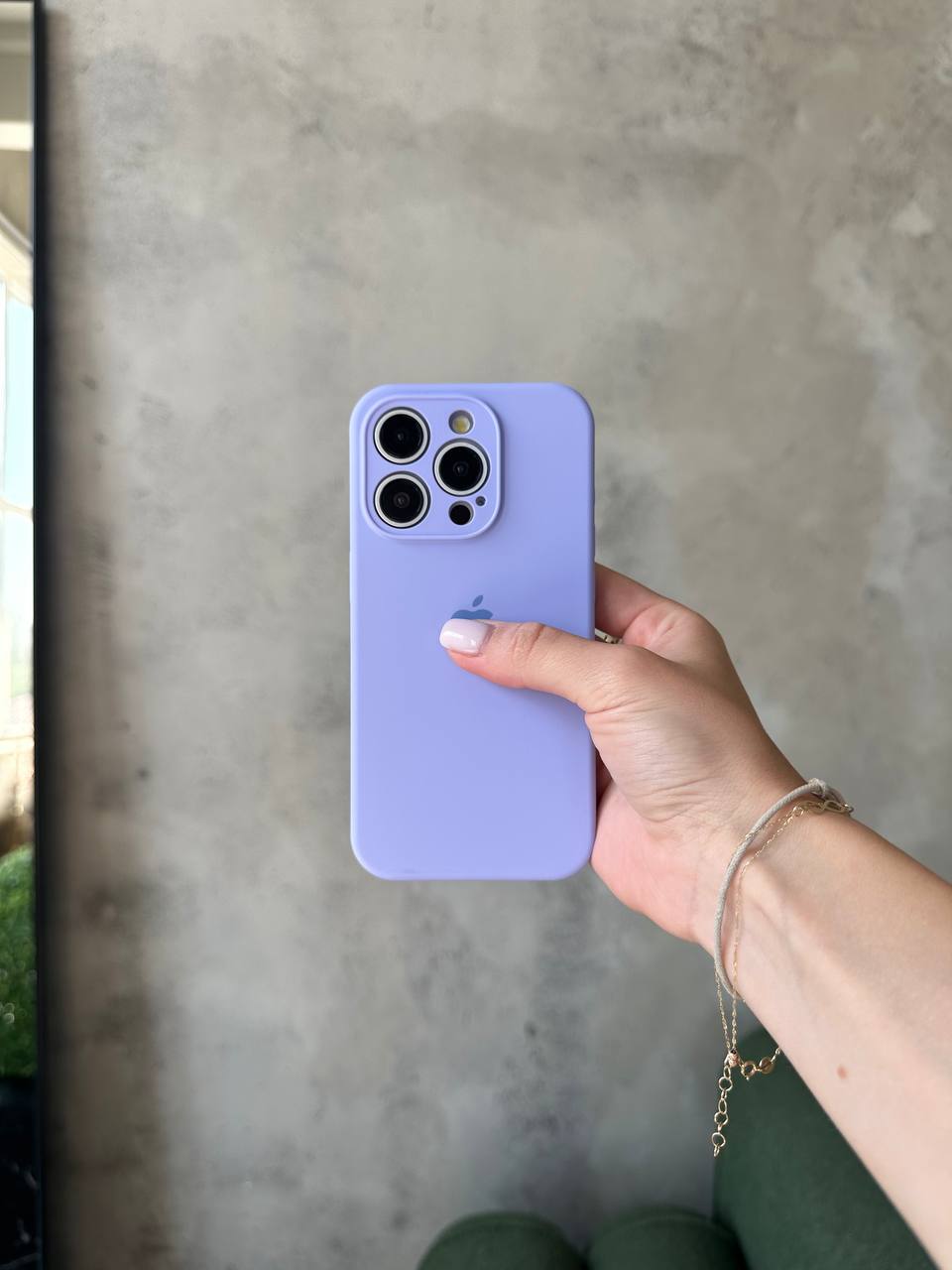 Чохол Silicone case із закритою камерою на iPhone 15 Pro Elegant Purple #26