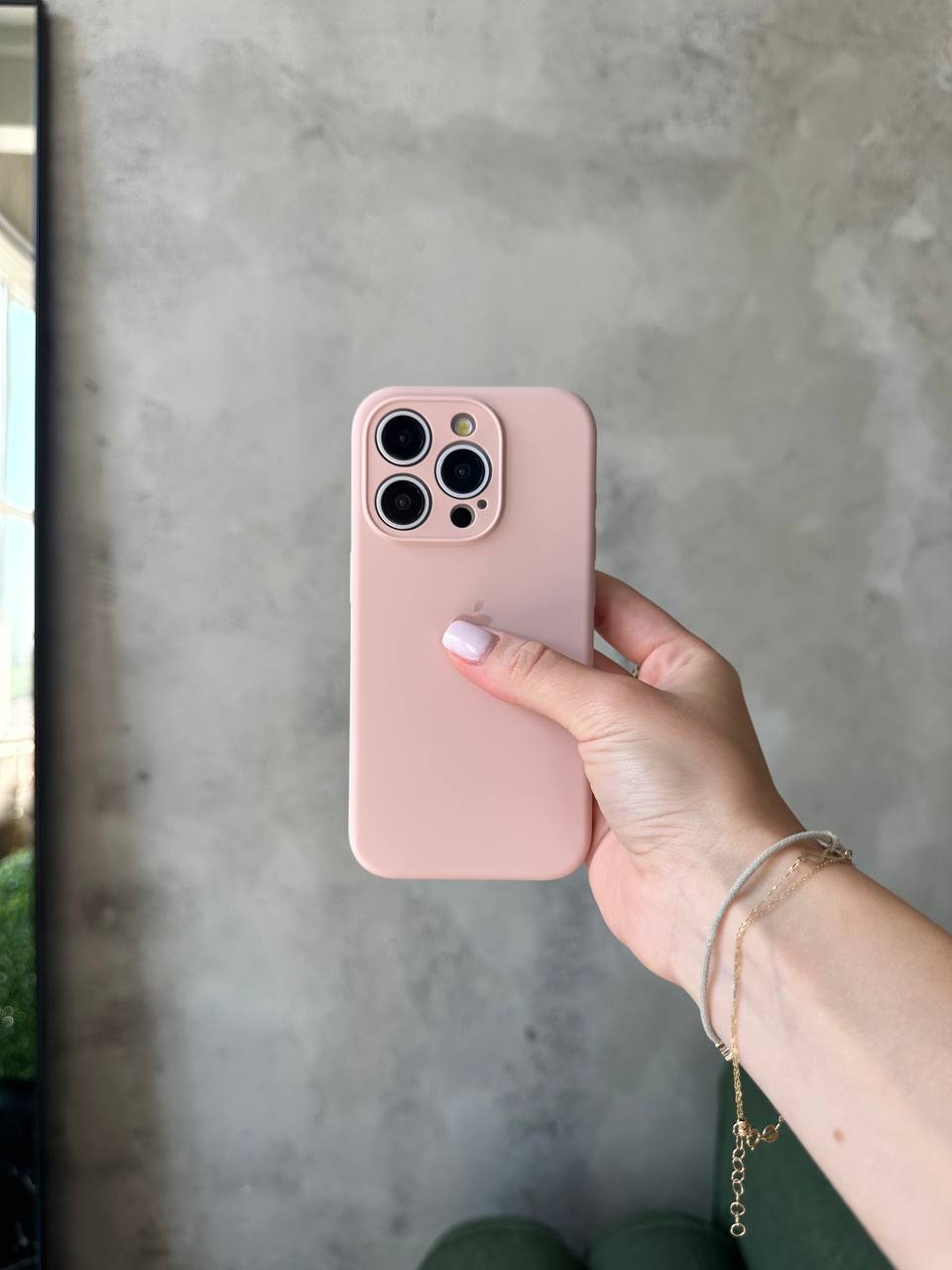 Чехол Silicone case с закрытой камерой для iPhone 11 Pro Max Pink Sand #15