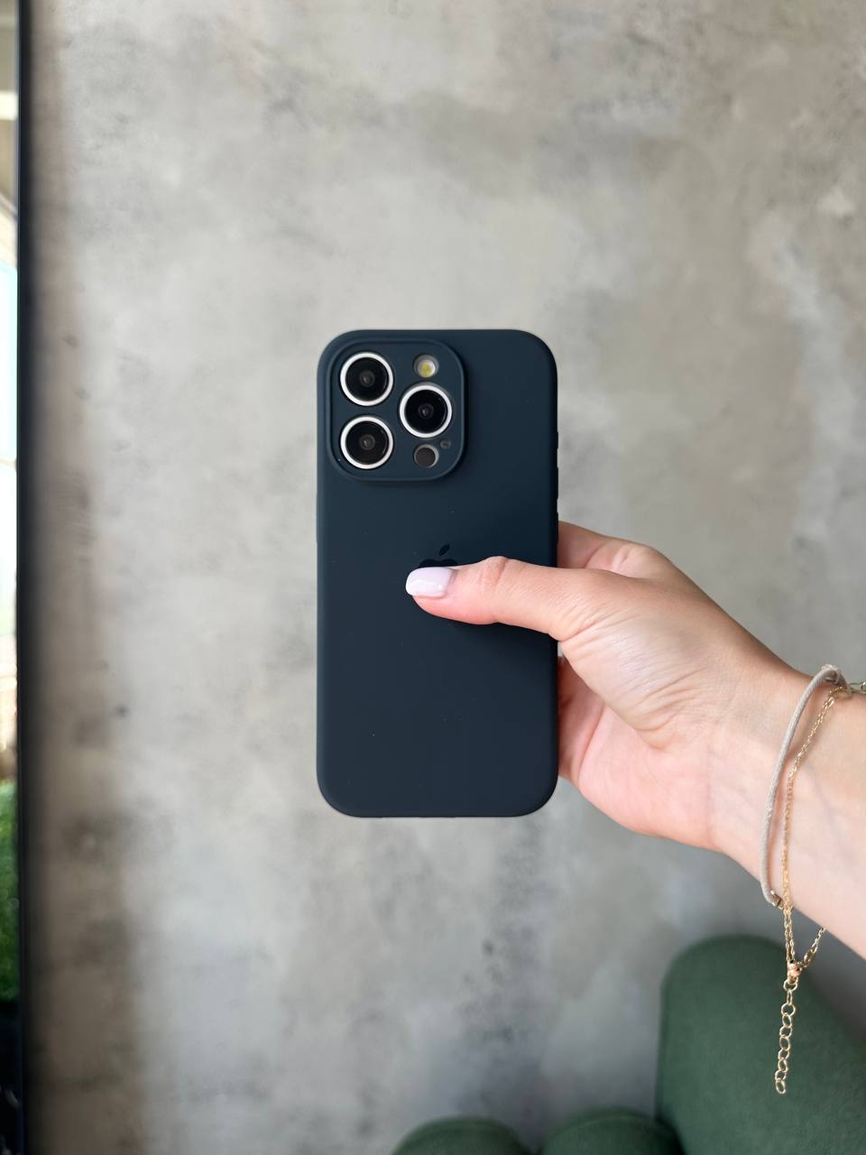 Чохол Silicone case із закритою камерою на iPhone 13 Pro Midnight #55