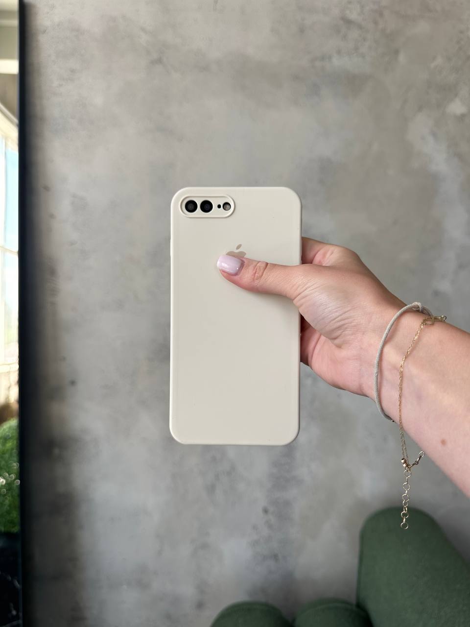 Чехол Silicone case с закрытой камерой на iPhone 7+ / 8+ Beige #10