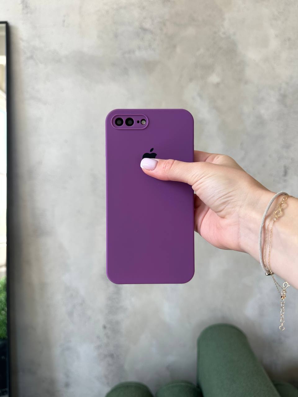 Чехол Silicone case с закрытой камерой на iPhone 7+ / 8+ Grape #19