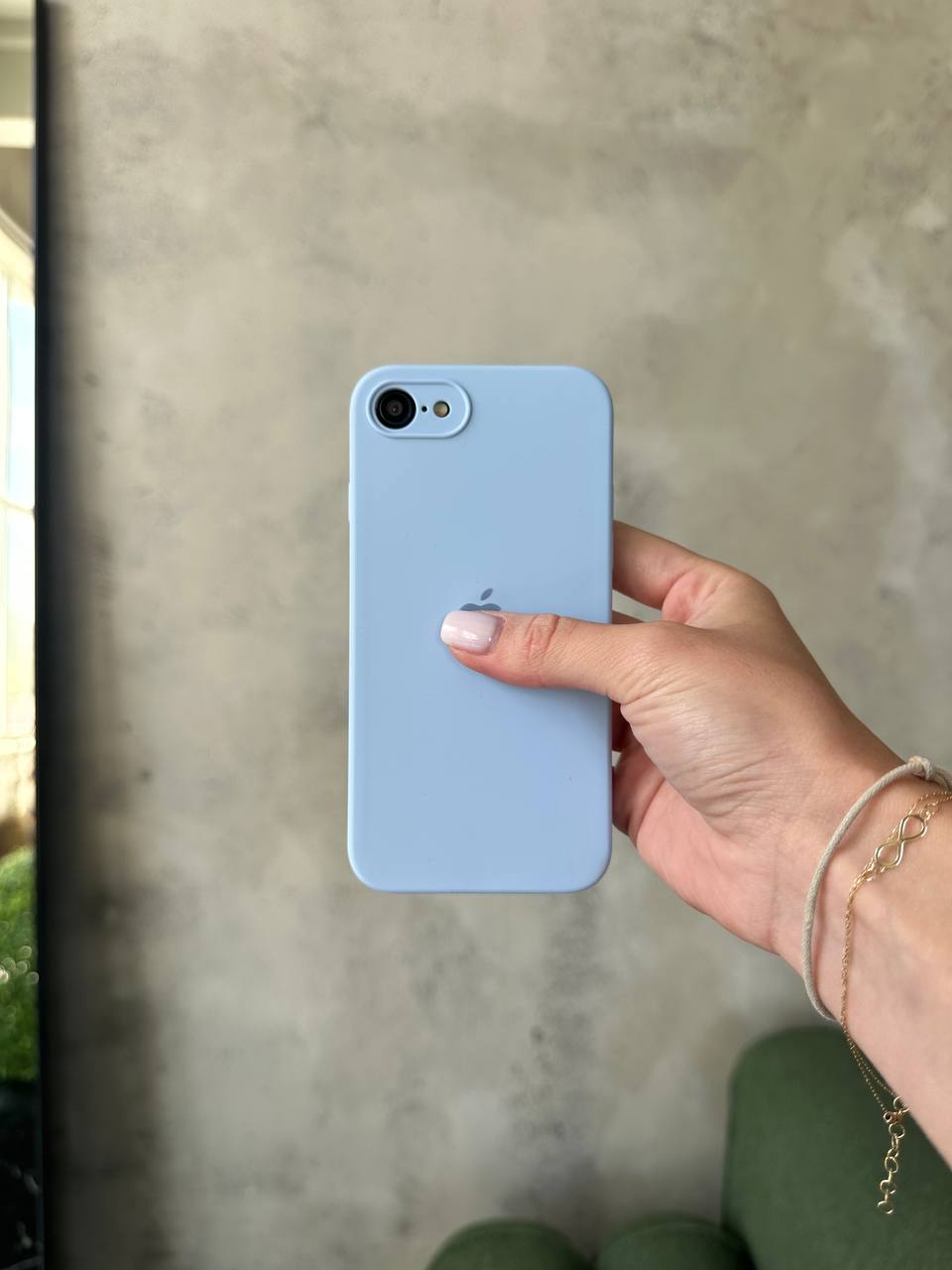 Чехол Silicone case с закрытой камерой для iPhone SE 2020 / 2022 Lilac #05