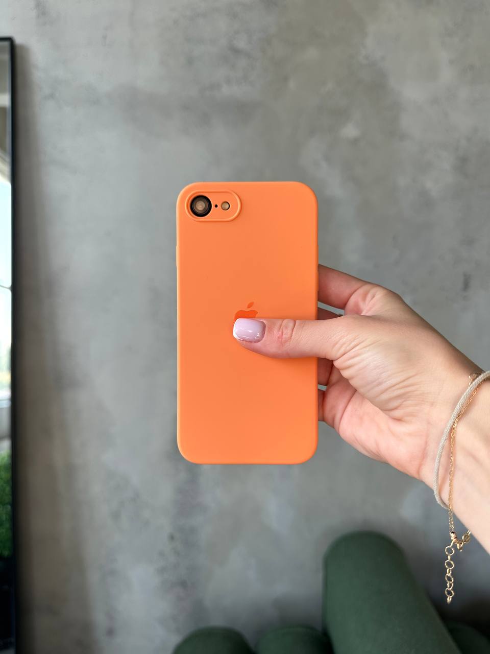 Чохол Silicone case із закритою камерою на iPhone SE 2020/2022 Papaya #34