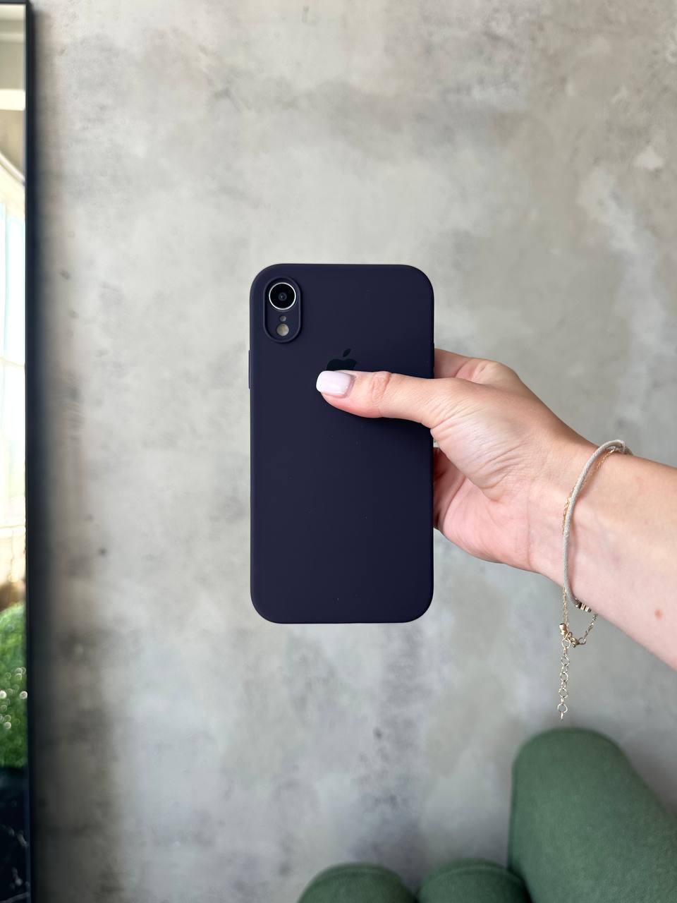 Чохол Silicone case із закритою камерою на iPhone XR Elderberry #59