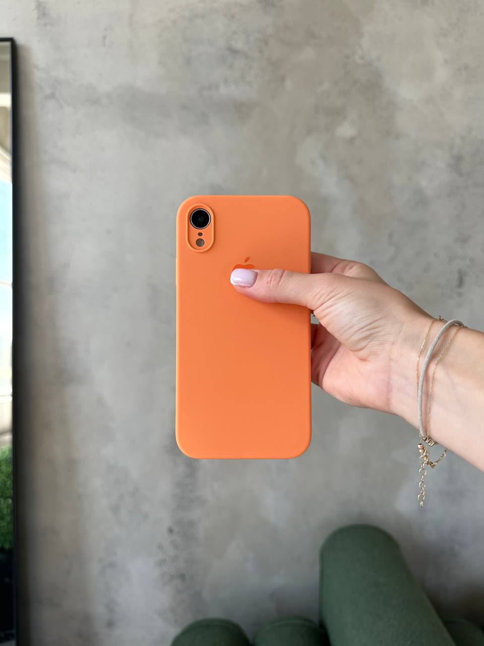 Чехол Silicone case с закрытой камерой на iPhone XR Papaya #34