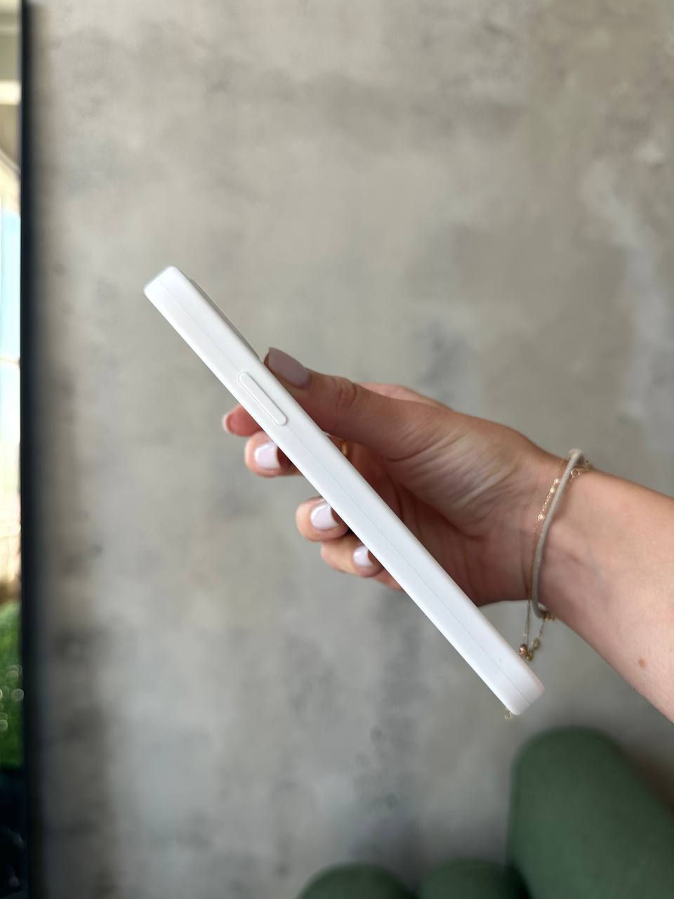 Чохол Silicone case із закритою камерою на iPhone XR White #08