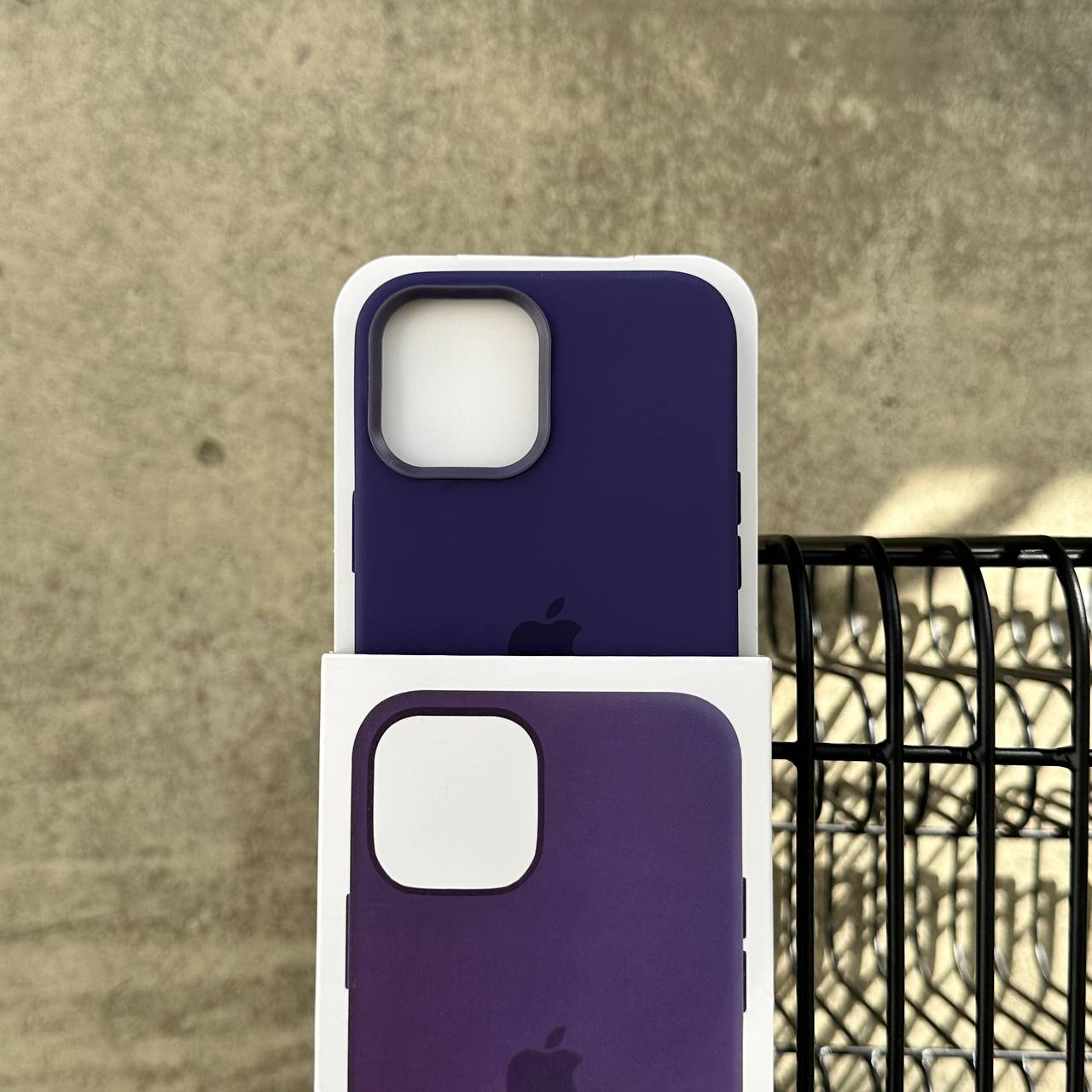 Чехол Silicone case с Magsafe на iPhone 12 Pro Max Amethyst (12)