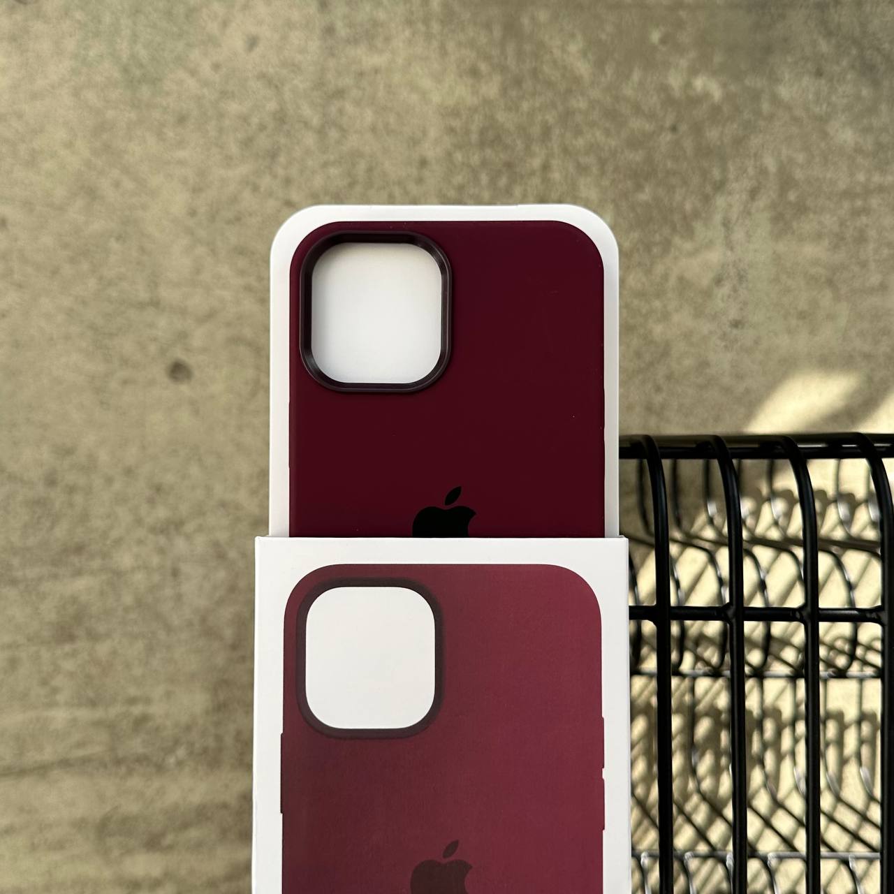 Чехол Silicone case с Magsafe на iPhone 12 Pro Max Plum (07)