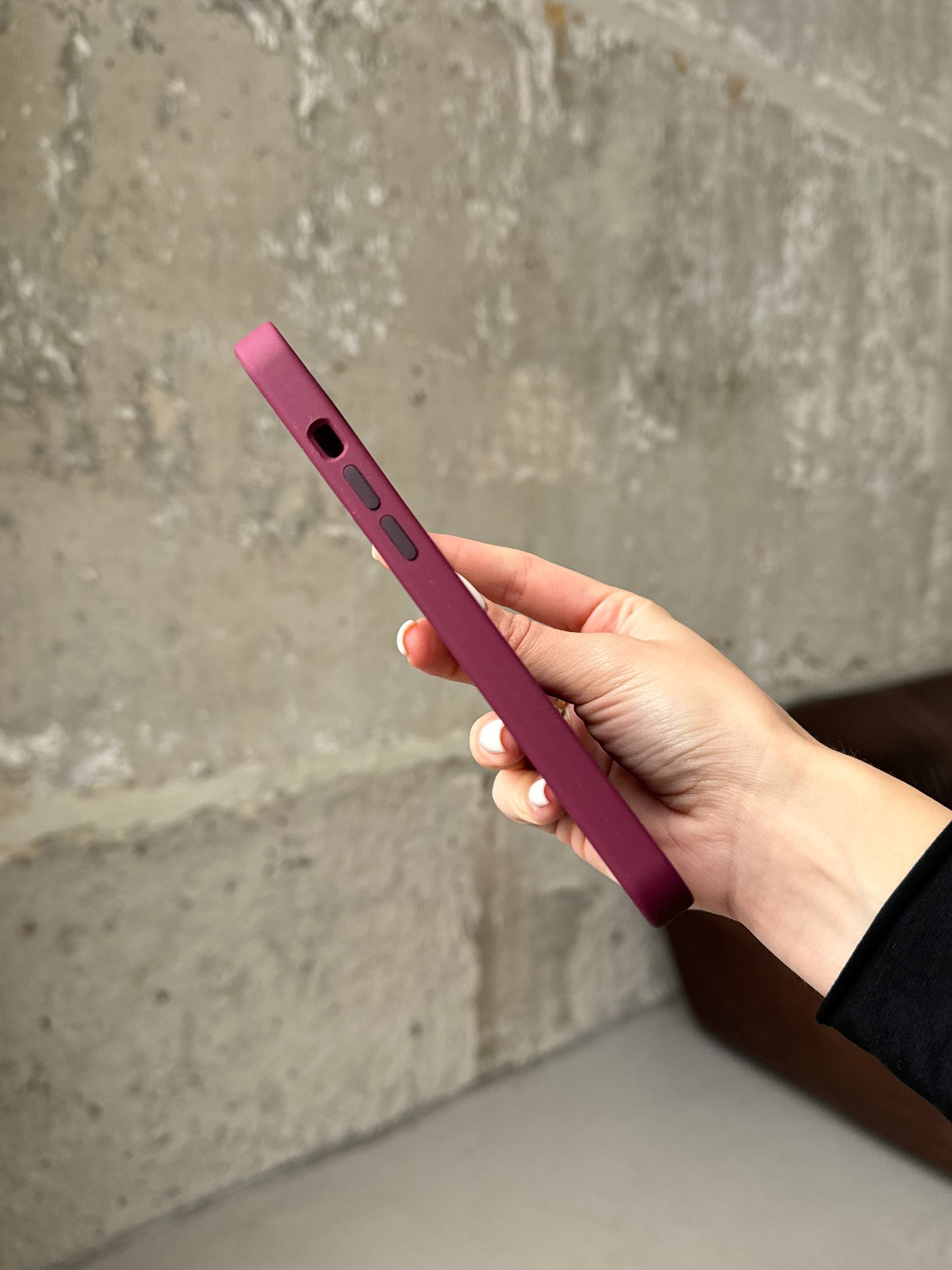 Чохол Silicone case з Magsafe на iPhone 12 / 12 Pro Plum (07)