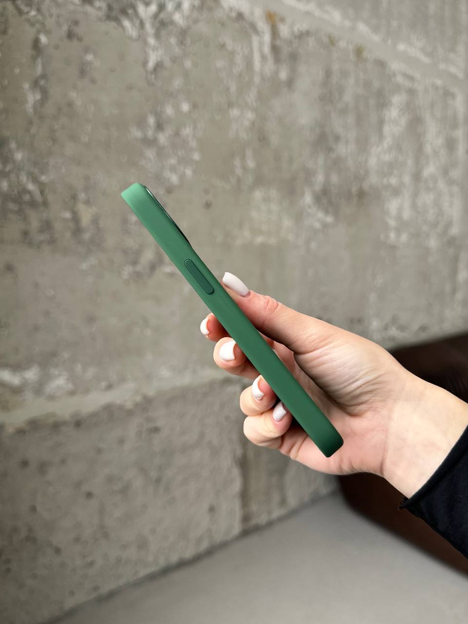 Чехол Silicone case с Magsafe на iPhone 13 Clover (05)