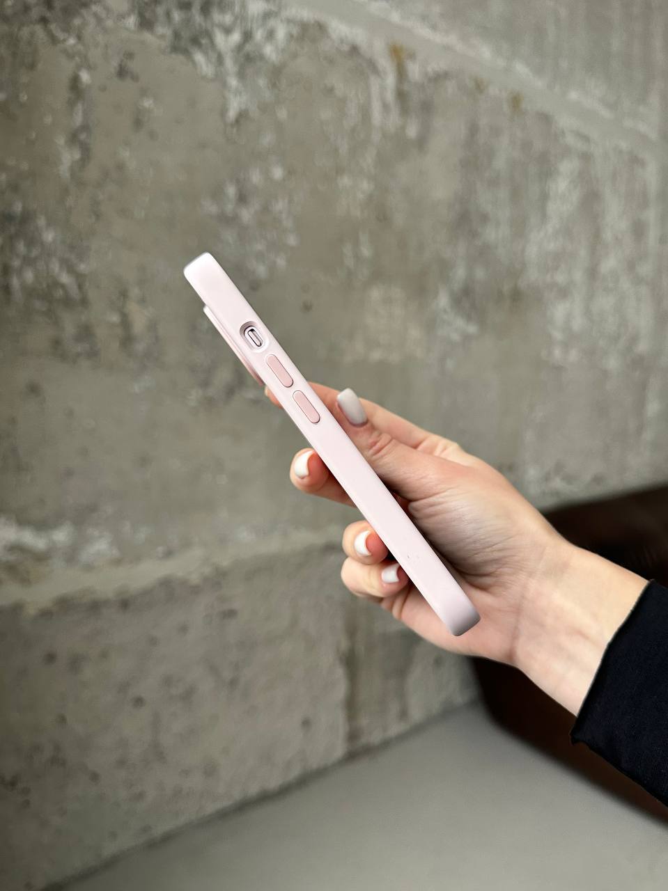 Чехол Silicone case с Magsafe на iPhone 14+ Chalk Pink (03)