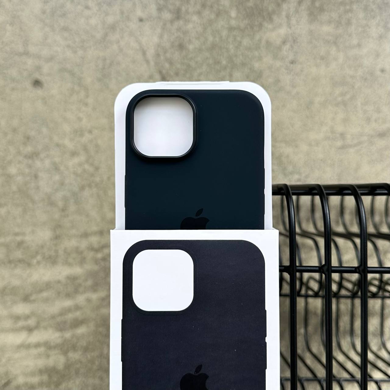 Чохол Silicone case з Magsafe на iPhone 14+ Midnight (01)